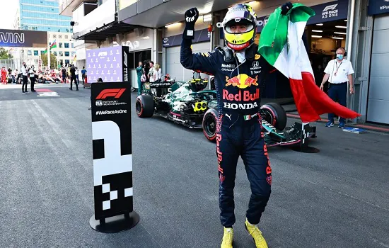 Max Verstappen bate