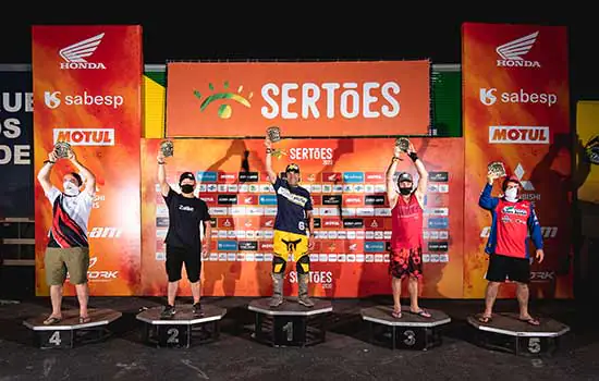 Maurício Fernandes conquista o bicampeonato no Sertões pela equipe Husqvarna Brasil