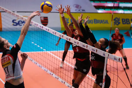 Superliga Banco do Brasil: Sesi Vôlei Bauru vence Sesc RJ Flamengo e empata o playoff