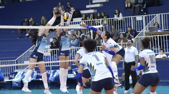 Superliga Feminina 19/20: Sesi Vôlei Bauru e Sesc RJ vencem em partidas antecipadas