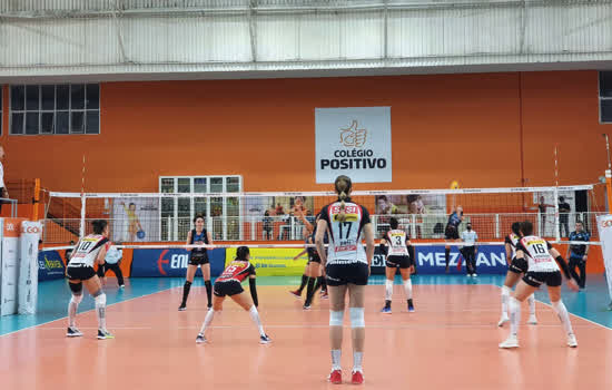 Superliga Banco do Brasil: Sesi Vôlei Bauru abre a semana com vitória fora de casa