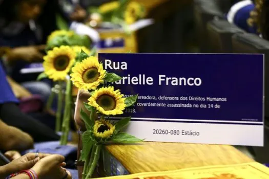 Marielle é homenageada no plenário da Câmara dos Deputados