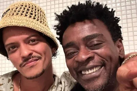 Seu Jorge comemora encontro com Bruno Mars após The Town