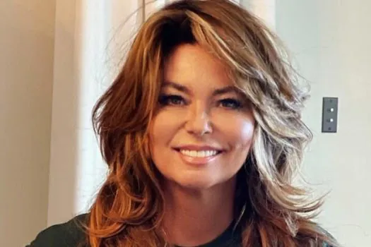 Shania Twain teme que efeitos da doença de Lyme voltem após queda em show