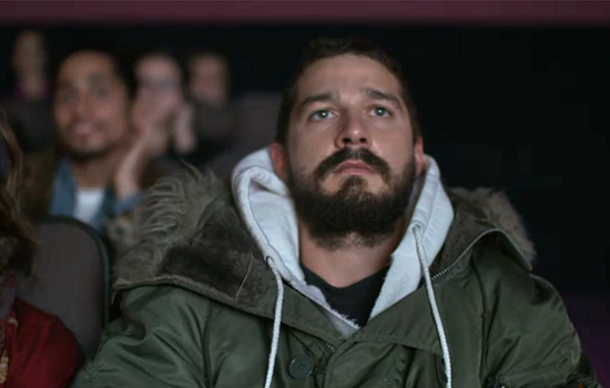 Shia LaBeouf se converte ao catolicismo depois de pensar em suicídio