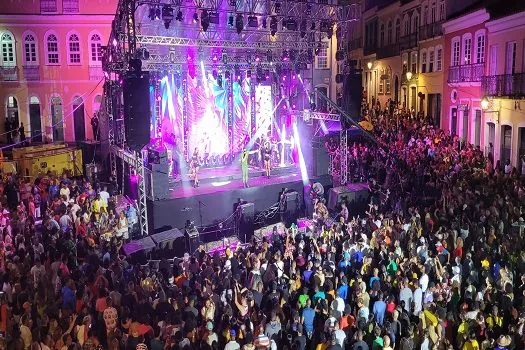 Patrulha do Samba reúne multidão na gravação do DVD ao vivo no Pelourinho