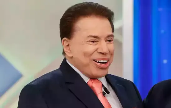 Silvio Santos explica demissão de Lívia Andrade e chama Carlinhos Aguiar de volta