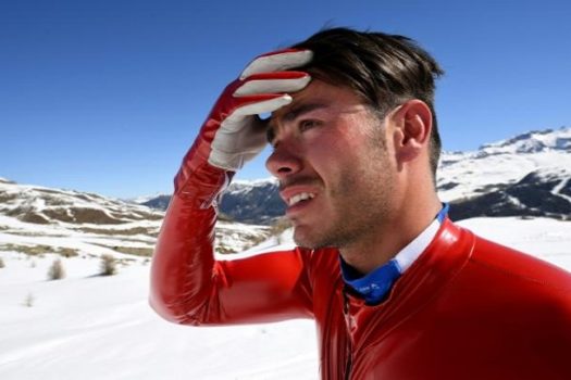 Esquiador francês atinge 255,5 km/h e bate recorde mundial de velocidade