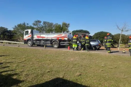 Simulado de acidente com produto perigoso é realizado na Rodovia Marechal Rondon (SP-300)