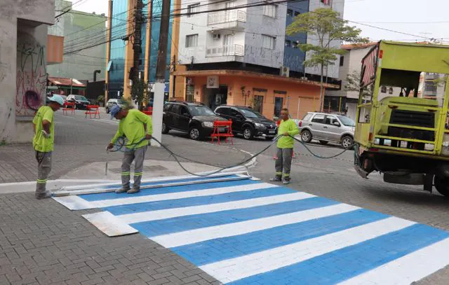 Ribeirão Pires reforça sinalização horizontal de trânsito