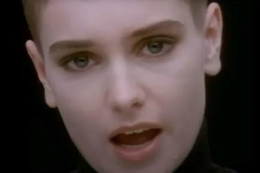 Sinéad O’Connor morreu em sua casa em Londres, diz polícia