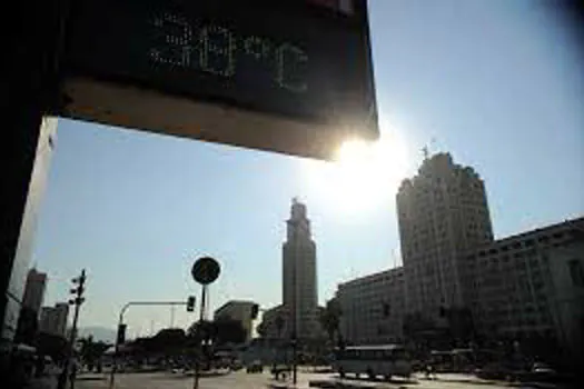 Previsão do Tempo: Cidade de São Paulo amanhece com sol entre nuvens e previsão de chuvas