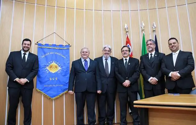 Câmara de São Caetano homenageia Dia do Maçom com sessão solene