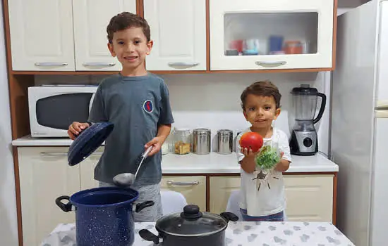 Solidariedade é tema de atividade em escola municipal de Ribeirão Pires