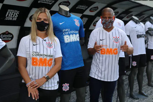 Drive-thru na Arena Corinthians ganha segunda edição