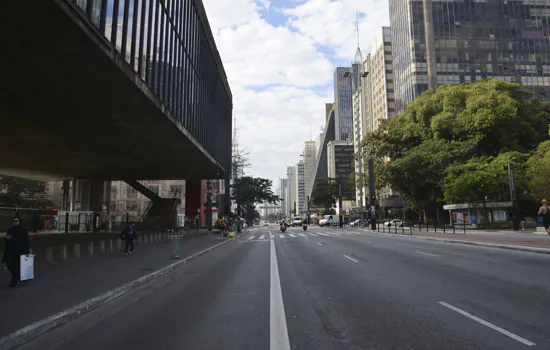 Previsão do Tempo: Cidade de SP tem início de manhã com céu nublado e previsão de chuva