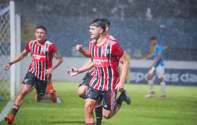 Copa São Paulo de Futebol Júnior: São Paulo superou o Marília por 3 a 0