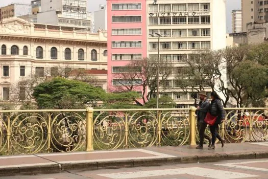 Elite herdeira e igreja dominam imóveis ociosos no centro de SP