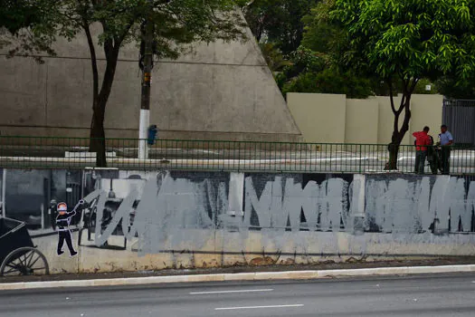 Cidade de São Paulo tem 14 ocorrências de semáforos vandalizados em 24h