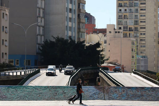 Previsão do Tempo: Cidade de São Paulo amanhece com céu encoberto nesta sexta-feira (12)