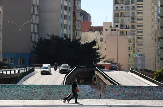 Previsão do tempo: Capital paulista amanhece com temperaturas elevadas