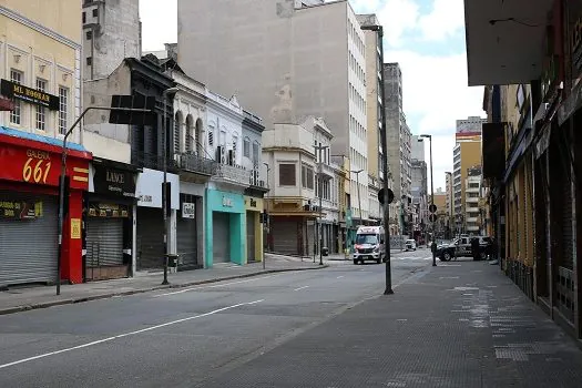 Previsão do tempo: Cidade de SP amanhece com céu encoberto e com neblina