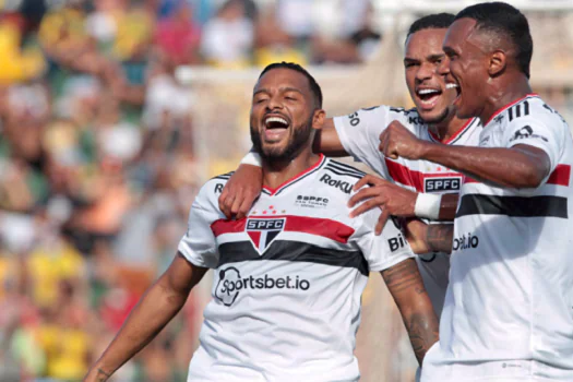 São Paulo bate Mirassol e garante primeiro lugar do grupo