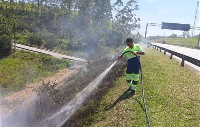 Aumento de queimadas exigem atenção de quem vai pegar às estradas