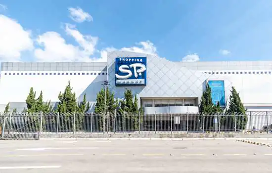 SP Market realiza ação solidária para ajudar idosos