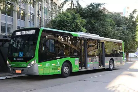 Jogo entre Palmeiras e Corinthians altera no sábado (29) linhas de ônibus na Zona Oeste