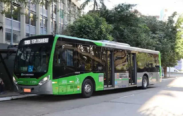 Paralisação de ônibus em SP afeta 41 linhas da Viação Sambaíba