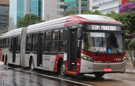 SPTrans substitui temporariamente trólebus da linha 2290/10  Term. São Mateus