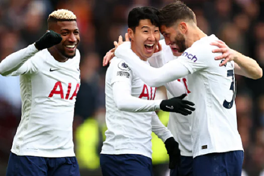 Tottenham vence Aston Villa fora e abre vantagem no 4º lugar do Inglês