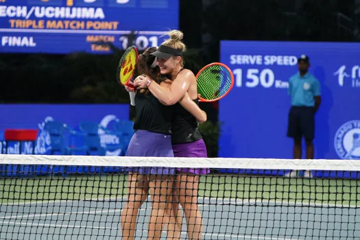 De volta às quadras, Luisa Stefani brilha e vence torneio de duplas de Chennai