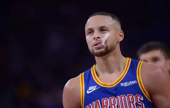 Curry mantém dúvida sobre participar do torneio de três pontos do All-Star Game