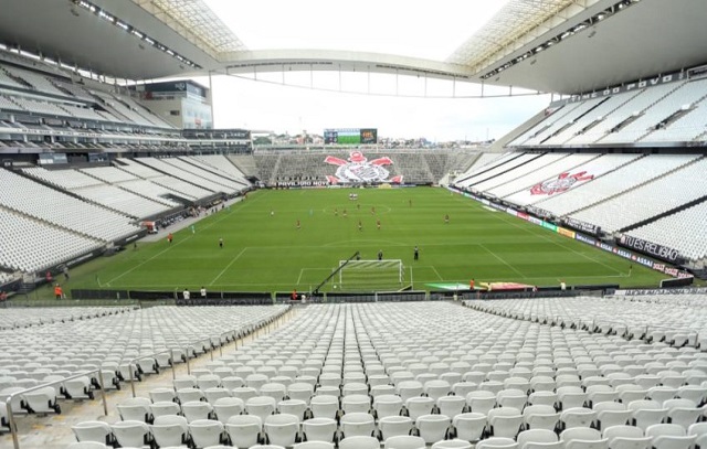 STJD confirma punição de um jogo sem torcida ao Corinthians por cantos homofóbicos