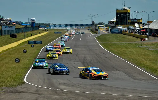 Stock Car: troféu do campeão tem assinatura de ícone da joalheria