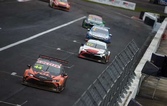 Velopark entrega corridas insanas e vencedor inédito na Stock Car