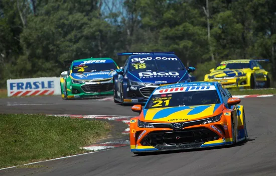 Stock Car: Calor no Sul e vitórias para Thiago Camilo e Ricardo Maurício