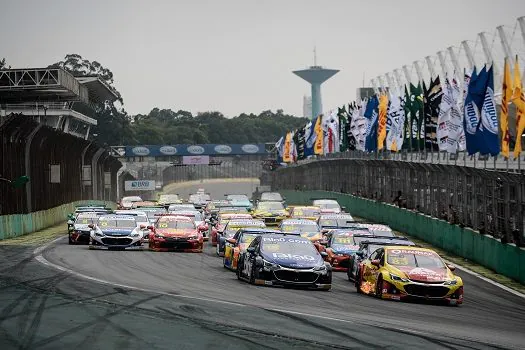 Com volta da badalada Corrida de Duplas, Stock Car anuncia datas para 2022