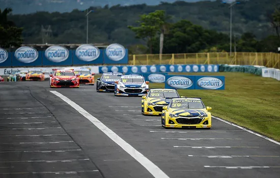 Cartão de crédito da Stock Car terá anuidade gratuita no primeiro ano