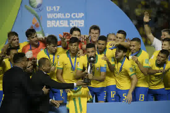 É Tetra! Meninos do Brasil são Campeões Mundiais