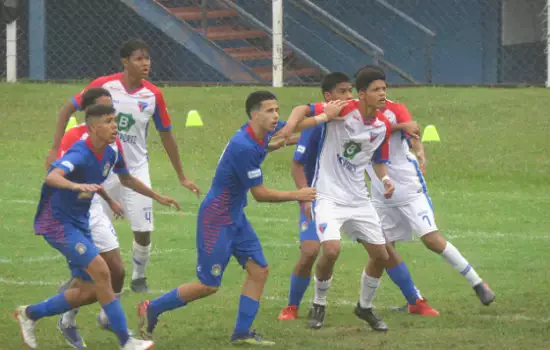 Sub 15 e 17 do São Caetano preparados para jogo diante do Flamengo