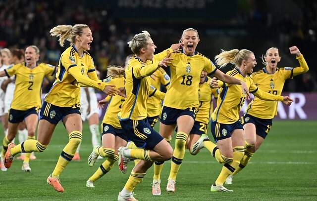 Suécia supera Austrália e torcida anfitriã e garante 3º lugar na Copa do Mundo feminina