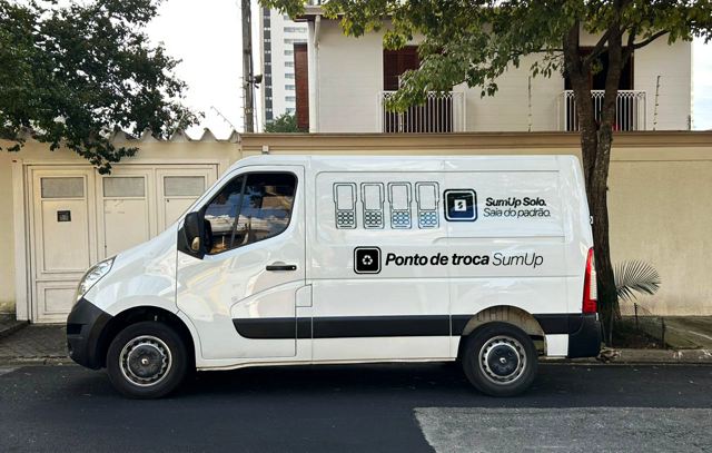 SumUp troca maquininhas usadas por novo modelo em pontos espalhados por São Paulo