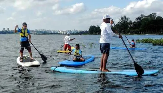 SUP Para Todos oferece aulas gratuitas na Guarapiranga