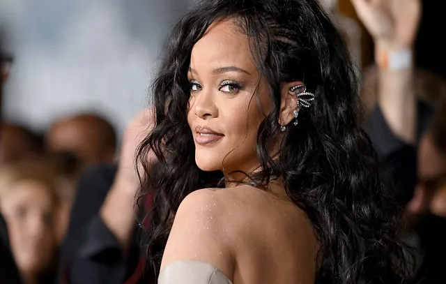 Super Bowl terá show de Rihanna e transmissão pela Rede TV!