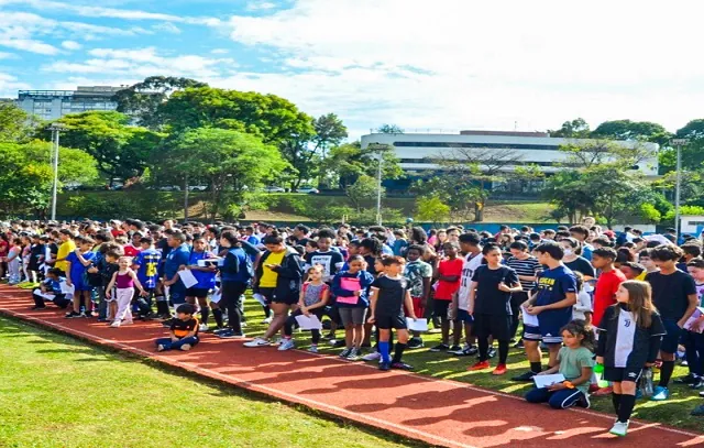 Centro Olímpico recebe cerca de 10 mil pessoas para a Super Peneira