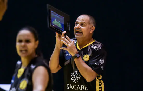 Superliga BB: Sesi Vôlei Bauru e Dentil/Praia Clube fecham 2020 com jogo decisivo