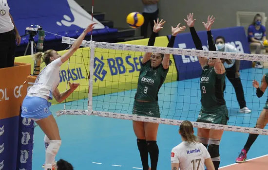 SUPERLIGA BANCO DO BRASIL 20/21: Itambé/Minas larga na frente contra o Brasília Vôlei